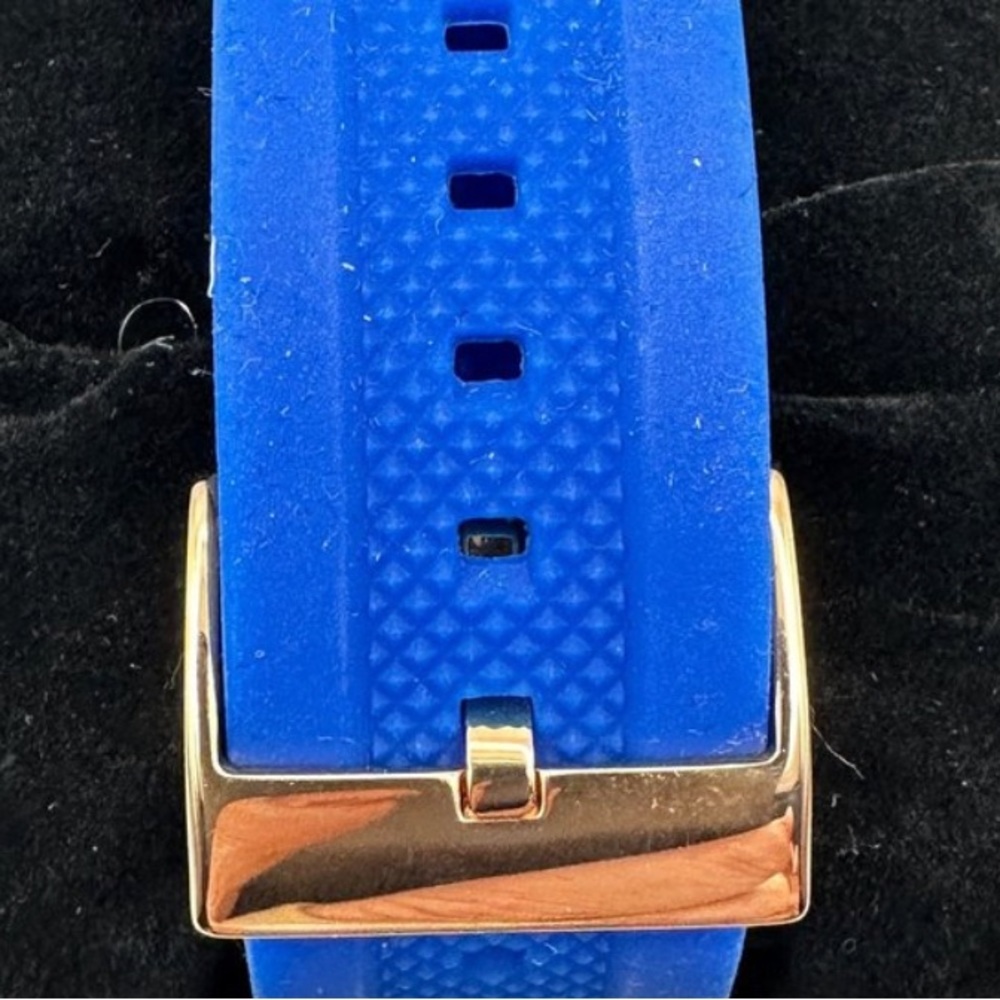 EUC Vince Camuto VC/1019BLRG Striker WATCH Rose Gold Tone Blue Resin Strap - Picture 5 of 8